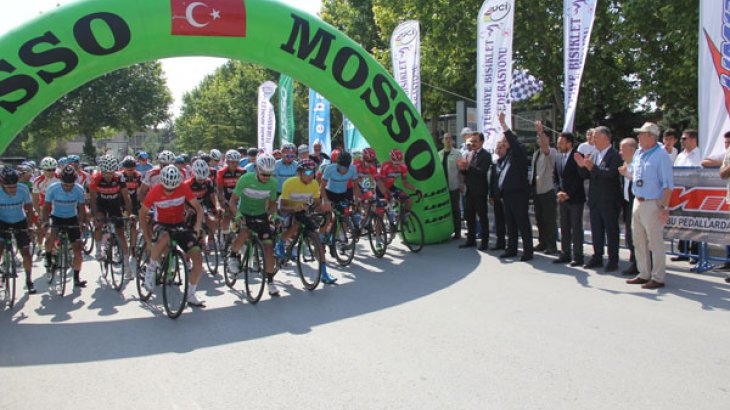 Uluslar Arası Mevlana Bisiklet Turnuvası Çumra Etabı tamamlandı