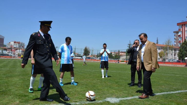 Başkan Oflaz Çumra 1985 Spor Kulübünün açılış törenine katıldı