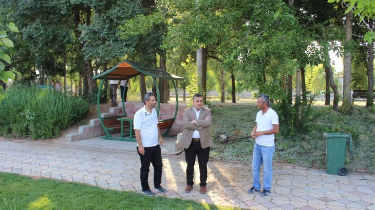 Başkan Oflaz , Abdülhamit Han Parkında incelemelerde bulundu