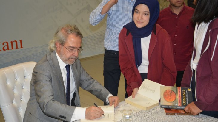 Prof. Dr. Mustafa Armağan Çumralı Gençlere Hitap Etti