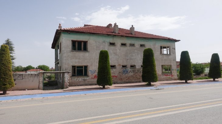 Bakkalbaşı Mahallesi Kıbrıs Caddesi No:- Adresinde, Tapuda 914 Ada 1 Parselde bulunan Metruk Bina İle İlgili Tutanak