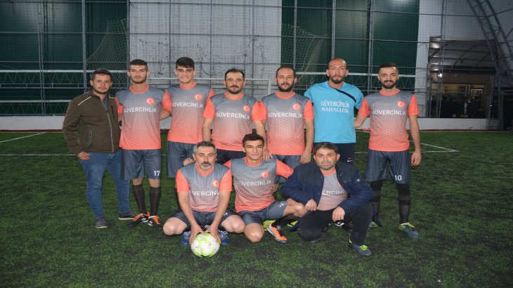Çumra Belediyesi Geleneksel Çatalhöyük Halı Saha Futbol Turnuvası Başladı