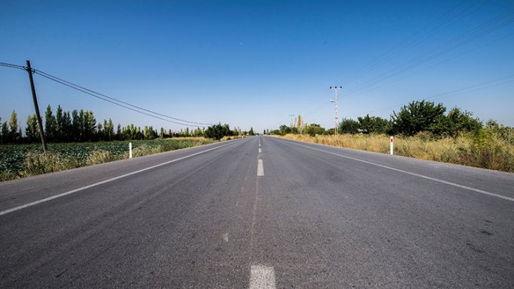 Çumra’da 141 Km Bağlantı yolu genişletildi.